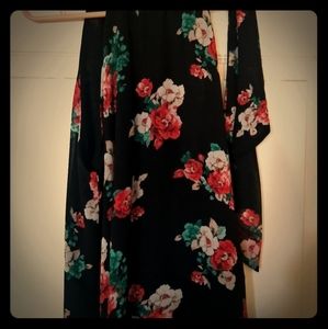 Mine cute floral top